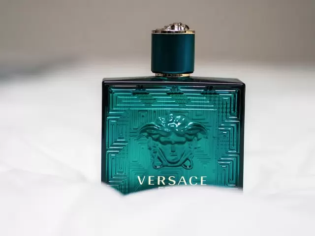 5 Versace Colognes You MUST Try [Listed]
